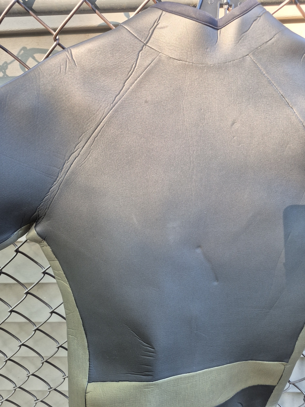 Women’s OceanSoul 2.5mm Wetsuit Size L— Front-Zip - Picture 3 of 6